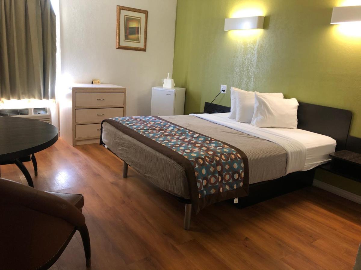 Motel Scottsbluff Inn